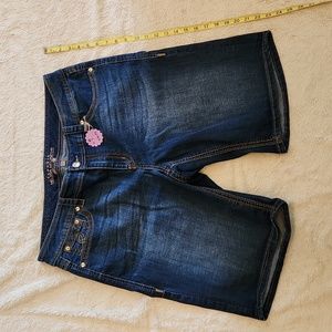 Melissa McCarthy Seven7 Classic shorts